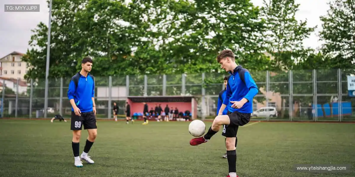 📱 一键开播,全球同频!弹幕互动不停,做最活跃的云观众💬